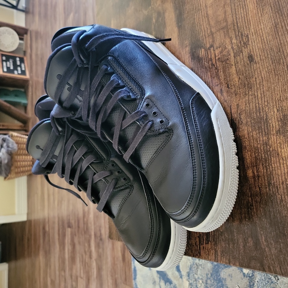 SOLD DO NOT BUY Jordan 3 "Cyber Monday"